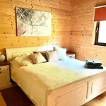 5 Sterne Tommy Mit Kamin, Seeblick Und Grosser Terrasse בית נופש Rieden (Mayen-Koblenz)