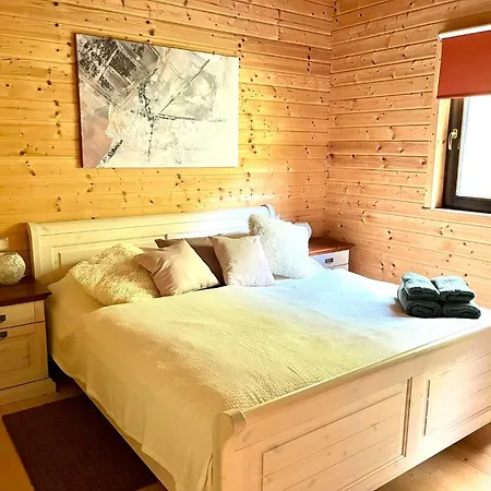5 Sterne Tommy Mit Kamin, Seeblick Und Großer Terrasse Ferienhaus Rieden (Mayen-Koblenz)