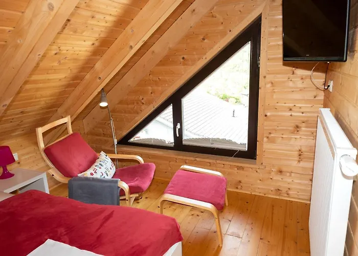 5 Sterne Tommy Mit Kamin, Seeblick Und Grosser Terrasse * Rieden (Mayen-Koblenz)