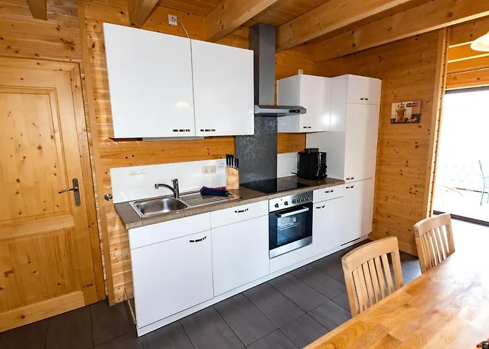 5 Sterne Tommy Mit Kamin, Seeblick Und Grosser Terrasse 度假居 Rieden (Mayen-Koblenz)