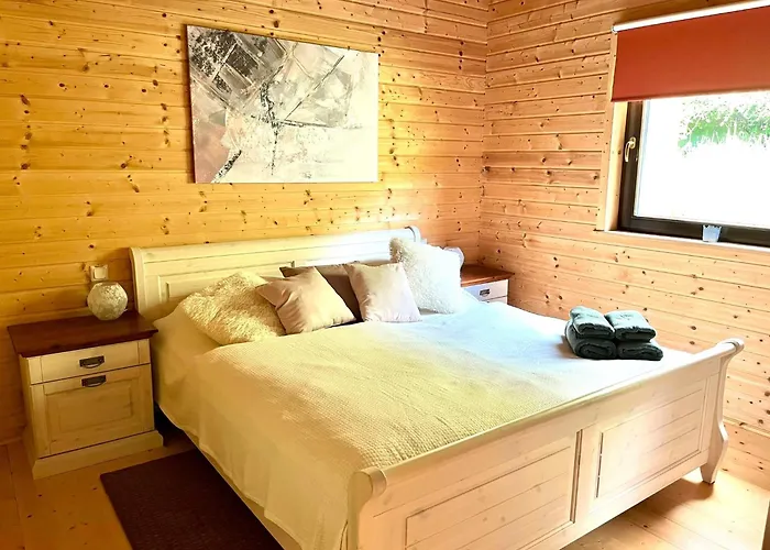 5 Sterne Tommy Mit Kamin, Seeblick Und Grosser Terrasse 度假居 Rieden (Mayen-Koblenz)